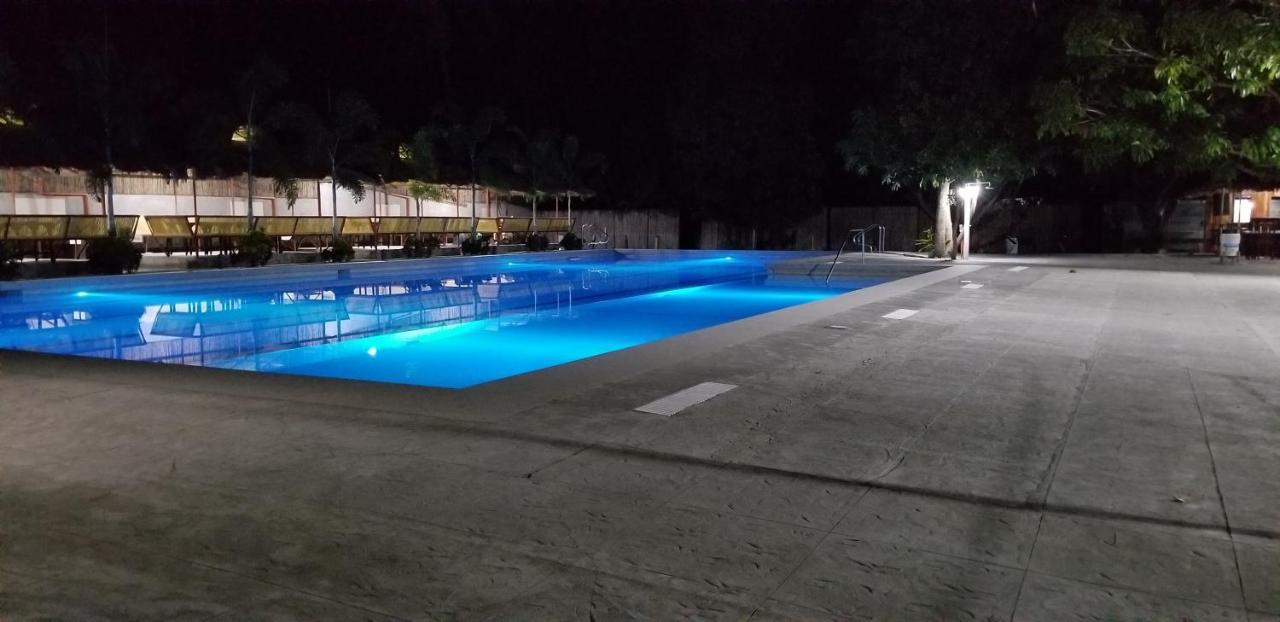 Buenavista Family Inn Tagudin Exteriör bild
